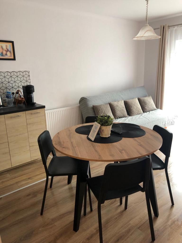 Dakota Easy Stay Center Βρότσλαβ Εξωτερικό φωτογραφία